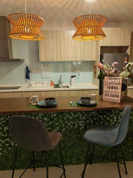 Alocasia Geniehome 3Br Free Wifi @ Utropolis Shah Alam Bagian luar foto