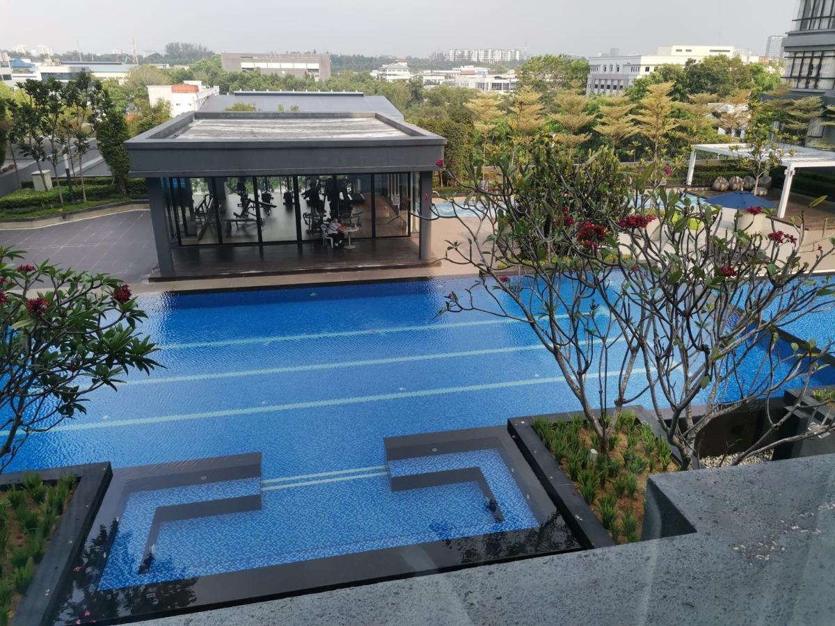 Alocasia Geniehome 3Br Free Wifi @ Utropolis Shah Alam Bagian luar foto